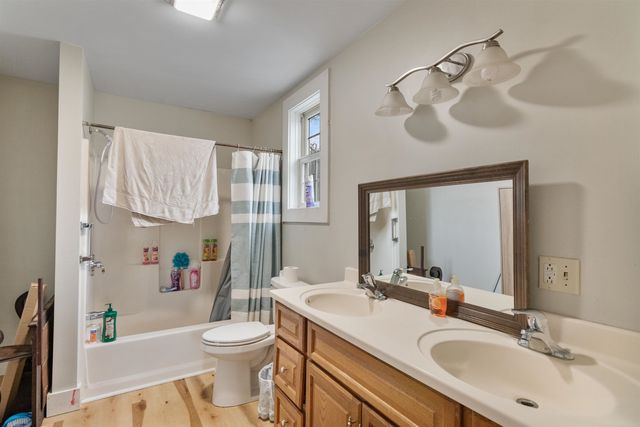 10 Ash Lane, Eden, VT 05652