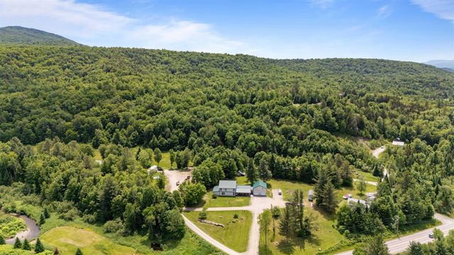 10 Ash Lane, Eden, VT 05652