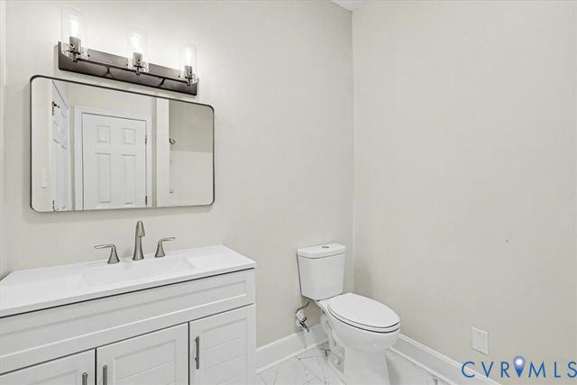 601 N 5th Ave, Hopewell, VA 23860