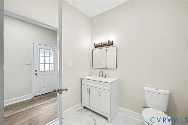 601 N 5th Ave, Hopewell, VA 23860
