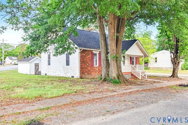 601 N 5th Ave, Hopewell, VA 23860
