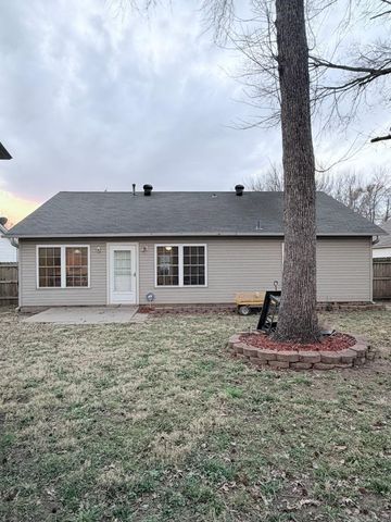 1512 Noah Court, Jacksonville, AR 72076
