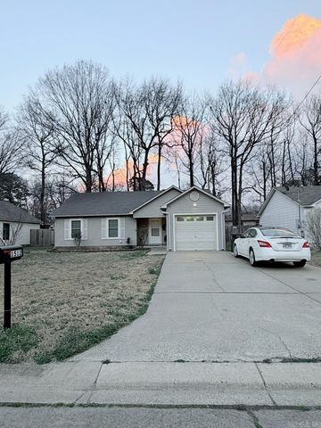 1512 Noah Court, Jacksonville, AR 72076