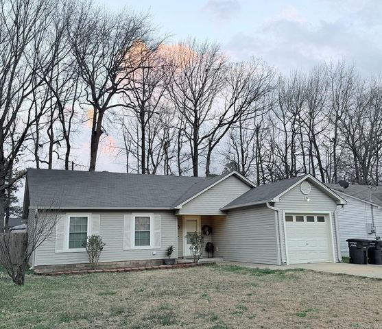 1512 Noah Court, Jacksonville, AR 72076