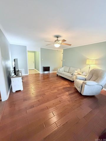 1512 Noah Court, Jacksonville, AR 72076