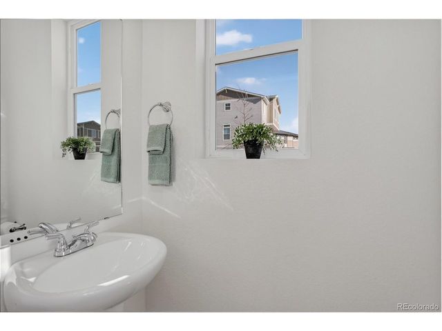 10169 Xanadu St, Commerce City, CO 80022