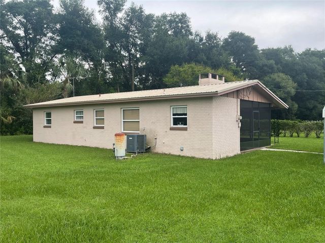 2815 N LEAVITT AVENUE, Orange City, FL 32763