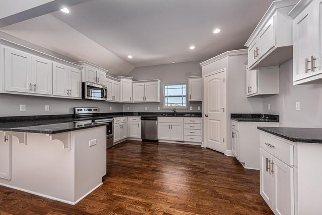 1675 N 156th Street, Basehor, KS 66007