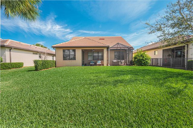 283 SE Courances Drive, Port St. Lucie, Port St Lucie, FL 34984