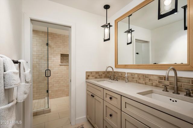 4800 E MARSTON Drive, Paradise Valley, AZ 85253
