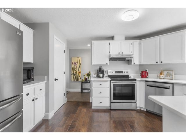 17707 Se 19TH St, Vancouver, WA 98683