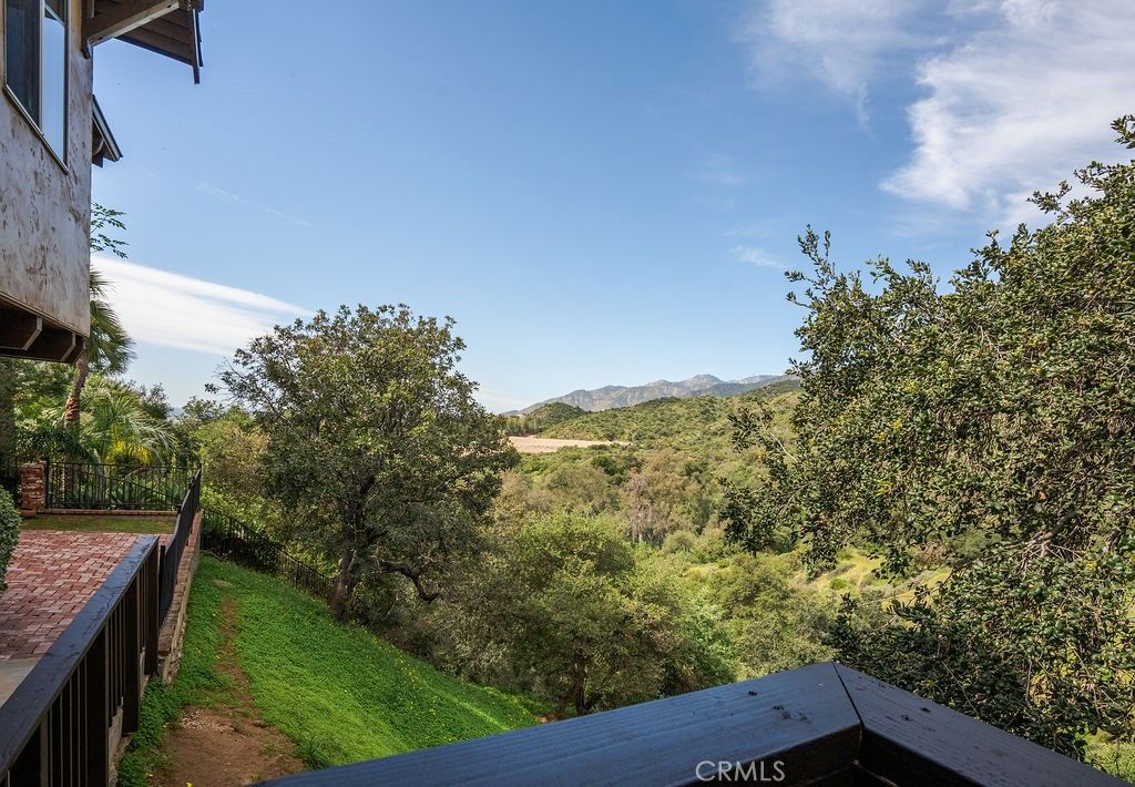 Image 15 of property listing at 235 Spinks Canyon Road, Bradbury, CA 91008