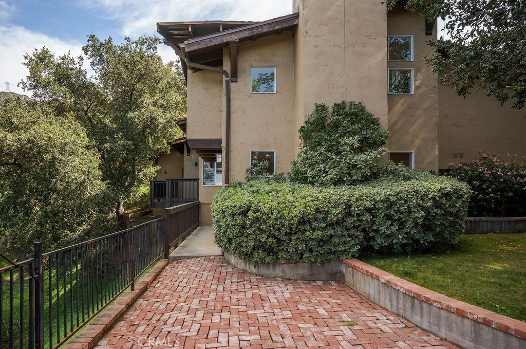Image 44 of property listing at 235 Spinks Canyon Road, Bradbury, CA 91008