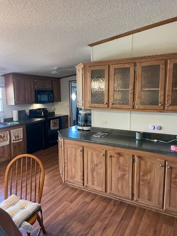 1001 ELIZABETH, Coleman, TX 76834