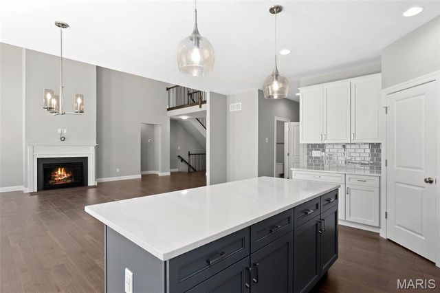 2 Pin Oak at Estates at Valley View Farms, Union, MO 63084