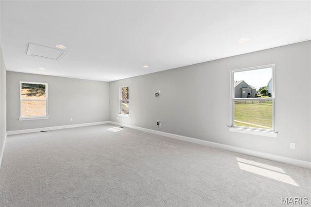2 Pin Oak at Estates at Valley View Farms, Union, MO 63084