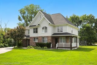 7350 Forest Hill Road, Burr Ridge, IL 60527