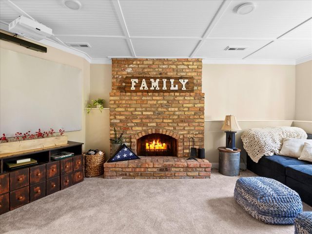 19720 Jackie Lane, Rogers, MN 55374