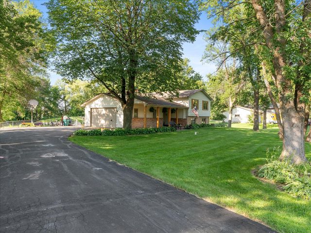 19720 Jackie Lane, Rogers, MN 55374