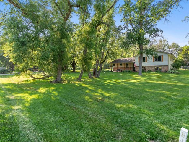 19720 Jackie Lane, Rogers, MN 55374