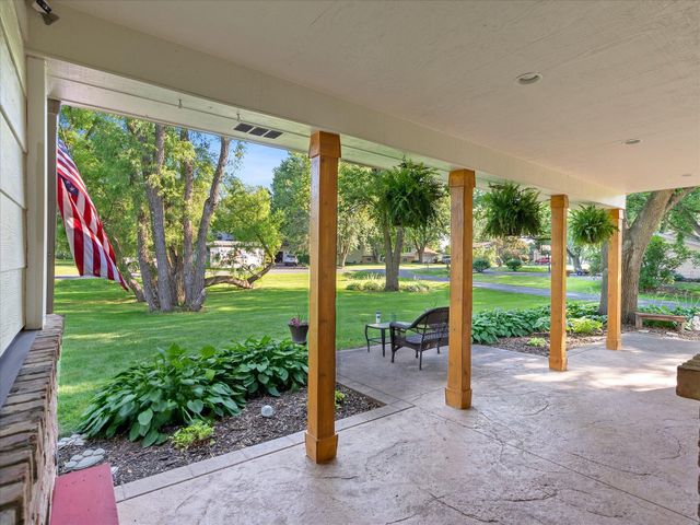 19720 Jackie Lane, Rogers, MN 55374