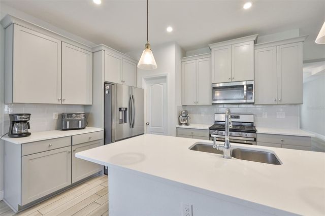 5418 SILVER SUN DRIVE, Apollo Beach, FL 33572