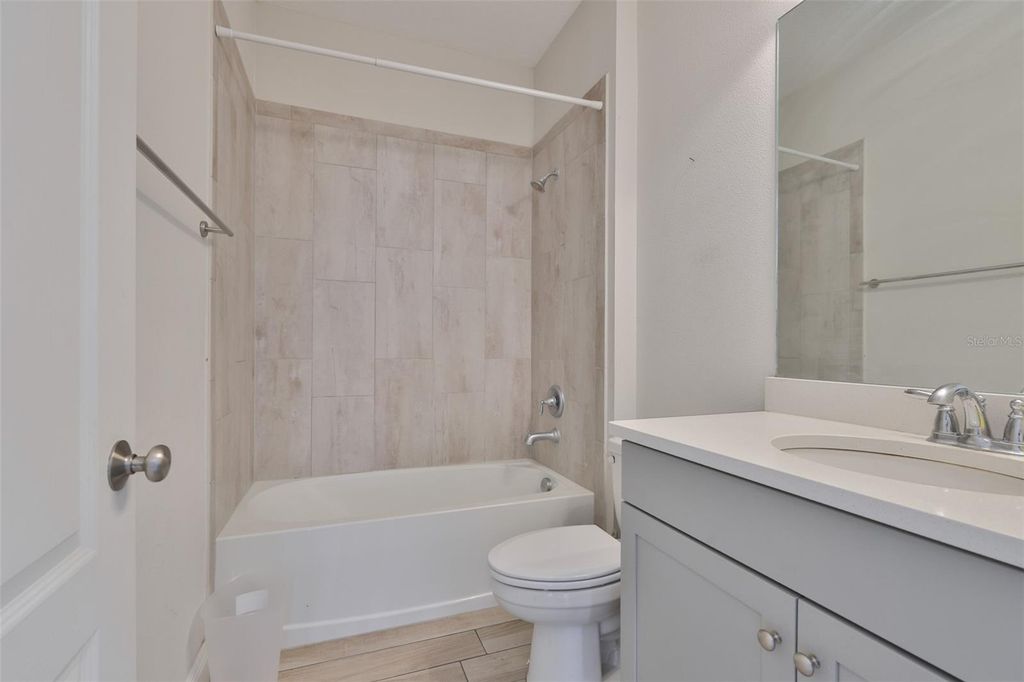 Image 29 of property listing at 5418 SILVER SUN DRIVE, Apollo Beach, FL 33572