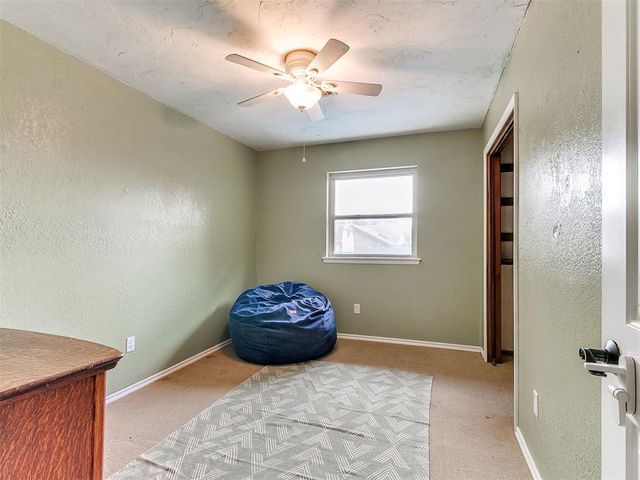 1506 Glenwood Drive, Moore, OK 73160