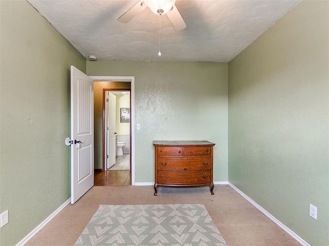 1506 Glenwood Drive, Moore, OK 73160