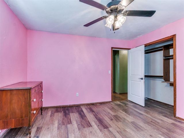 1506 Glenwood Drive, Moore, OK 73160