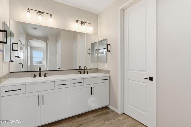 16213 W SOFT WIND Drive, Surprise, AZ 85387