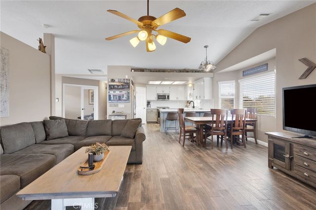 6297 Coleridge, Oak Hills, CA 92344