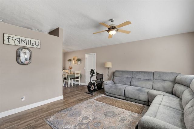 6297 Coleridge, Oak Hills, CA 92344