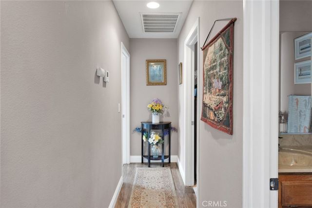 6297 Coleridge, Oak Hills, CA 92344