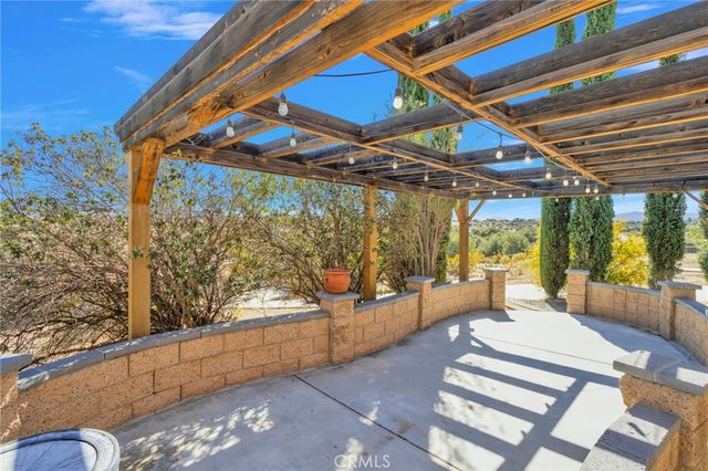 6297 Coleridge, Oak Hills, CA 92344