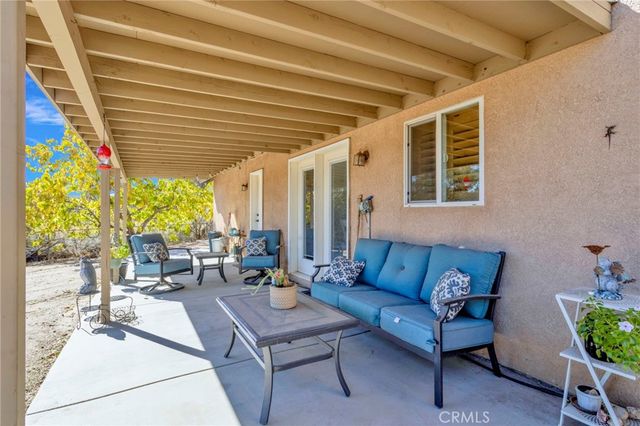 6297 Coleridge, Oak Hills, CA 92344