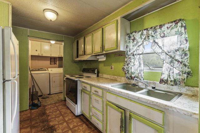 11095 High Point Road, Thornville, OH 43076