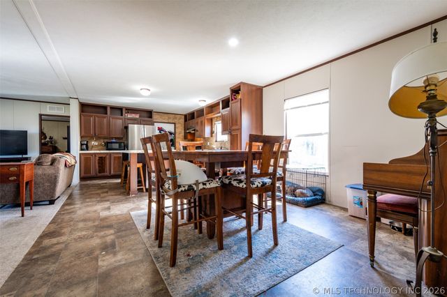 9554 N 234 Road, Beggs, OK 74421