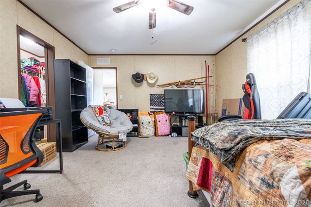 9554 N 234 Road, Beggs, OK 74421