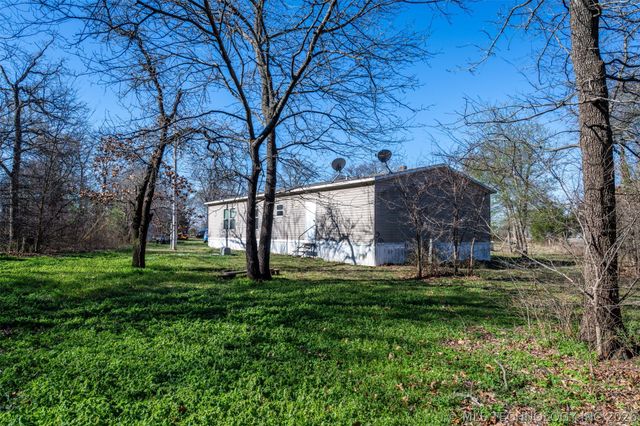 9554 N 234 Road, Beggs, OK 74421