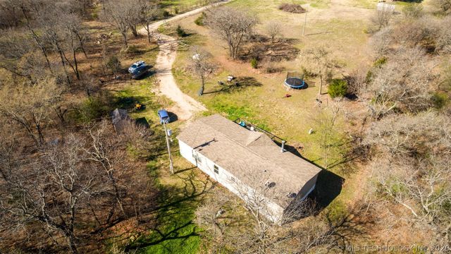 9554 N 234 Road, Beggs, OK 74421