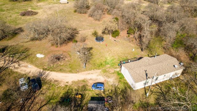9554 N 234 Road, Beggs, OK 74421