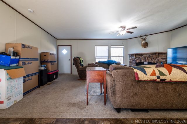 9554 N 234 Road, Beggs, OK 74421