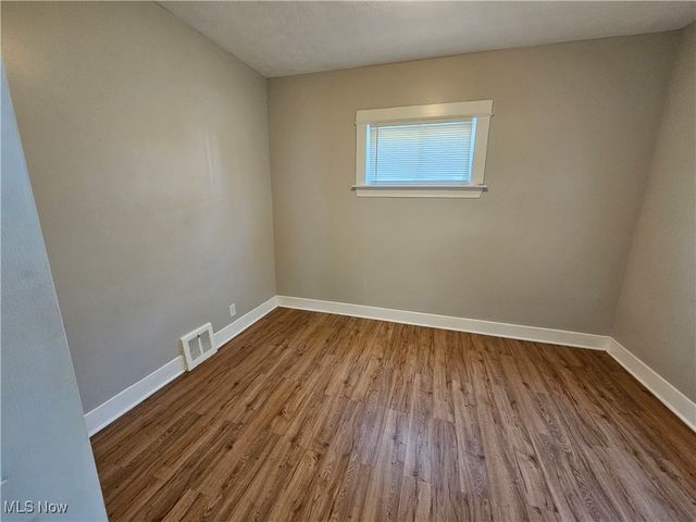 4420 Bush Avenue, Cleveland, OH 44109