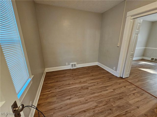 4420 Bush Avenue, Cleveland, OH 44109