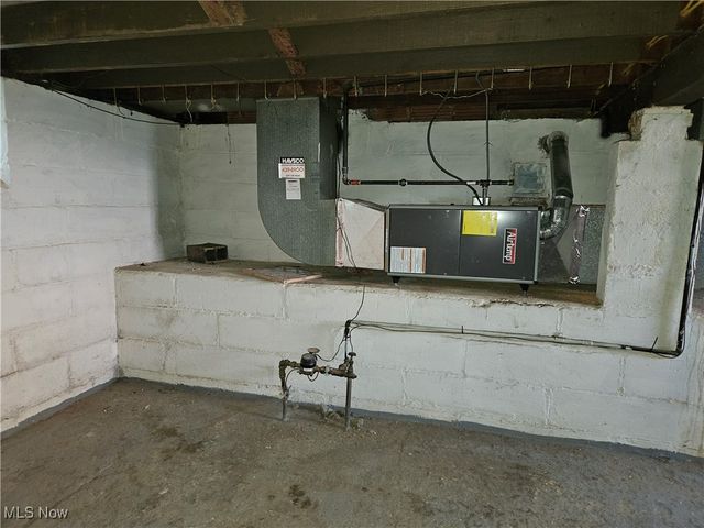 4420 Bush Avenue, Cleveland, OH 44109