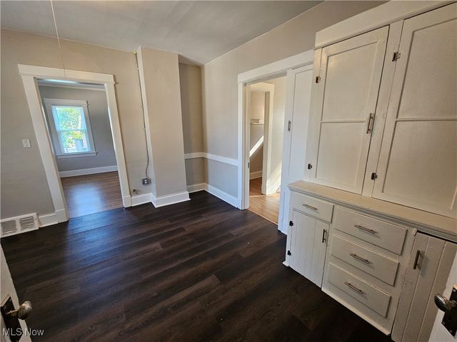 4420 Bush Avenue, Cleveland, OH 44109