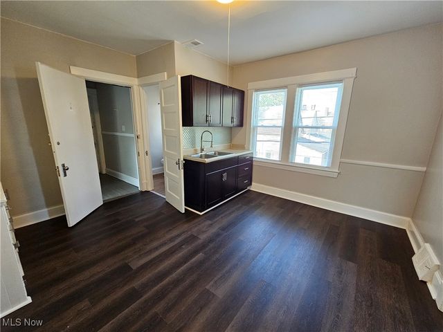 4420 Bush Avenue, Cleveland, OH 44109