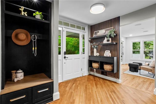 172 Carriage Trace, Marietta, GA 30068