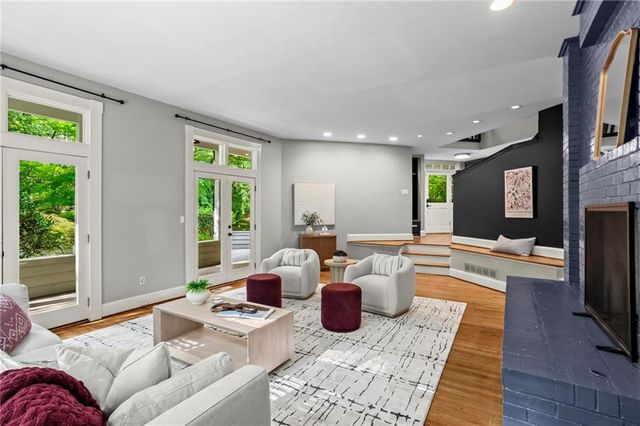 172 Carriage Trace, Marietta, GA 30068